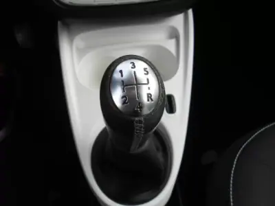 Smart ForFour 2015 - 8750 EUR, 84129 km - AUTO.MOTO.pt - 84129km - foto 10 de 12