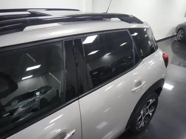 Citroën C3 Aircross 2019 - 14500 EUR, 63000 km - AUTO.MOTO.pt - 63000km - foto 8 de 27