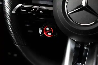 Mercedes-Benz AMG GT 2022 - 155000 EUR, 85300 km - AUTO.MOTO.pt - 85300km - foto 9 de 28