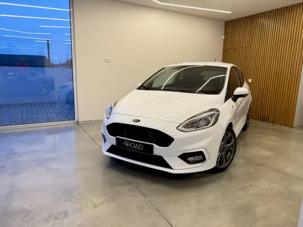 Ford Fiesta 2018 - 11000 EUR, 146800 km - AUTO.MOTO.pt - 146800km - foto 8 de 78