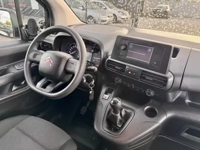 Citroën 2021 - 16500 EUR, 52000 km - AUTO.MOTO.pt - 52000km - foto 13 de 21