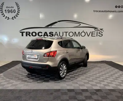 Nissan Qashqai 2009 - 8990 EUR, 201855 km - AUTO.MOTO.pt - 201855km - foto 28 de 31