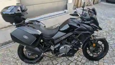 Suzuki V-Strom 650 ABS 2018 - 6900 EUR, 38000 km - AUTO.MOTO.pt - 38000km - foto 2 de 15
