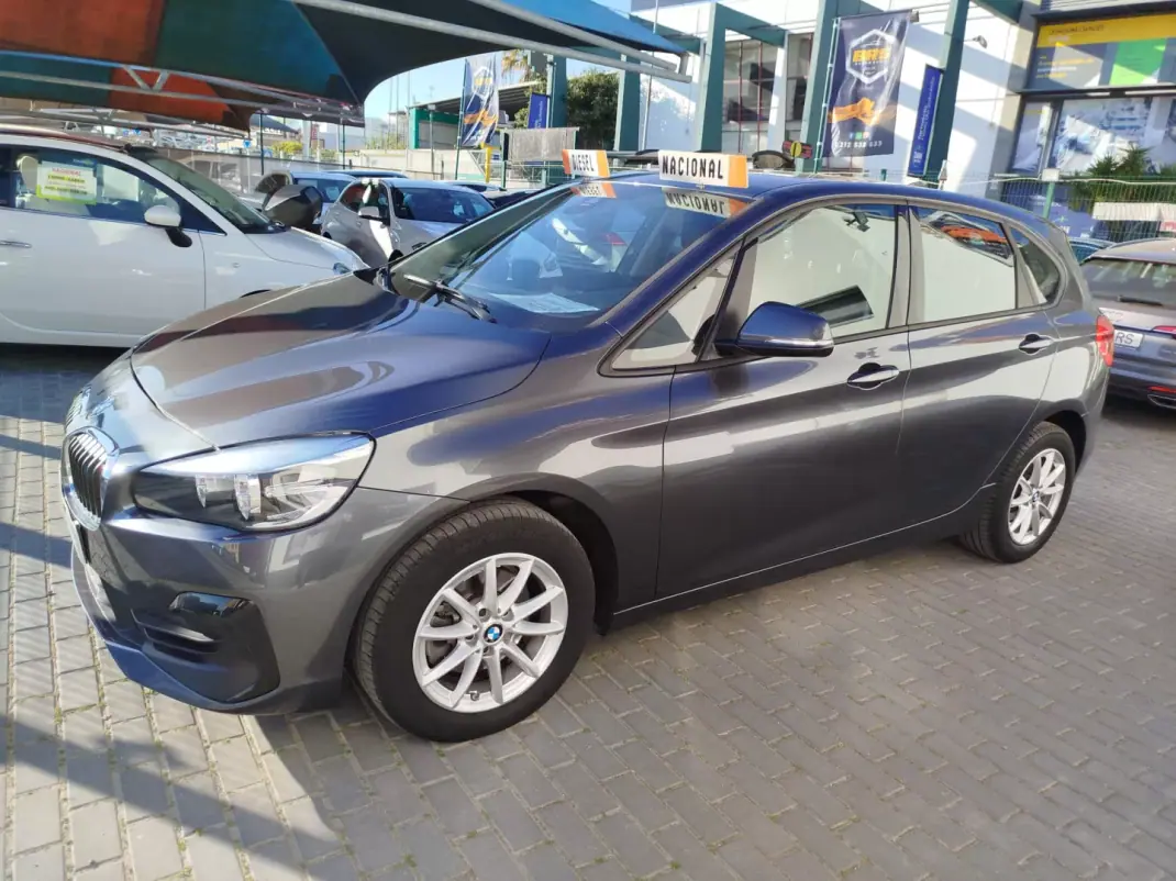 BMW 216 Active Tourer 2019 - 18950 EUR, 47250 km - AUTO.MOTO.pt - 47250km - foto 4 de 20