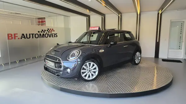 MINI Cooper 2019 - 25500 EUR, 96321 km - AUTO.MOTO.pt - 96321km - foto 2 de 53