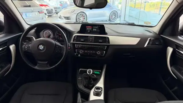 BMW 116 2017 - 12990 EUR, 177387 km - AUTO.MOTO.pt - 177387km - foto 10 de 22