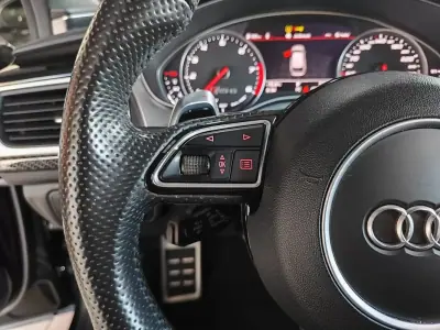 Audi RS6 Avant 2017 - 76500 EUR, 157500 km - AUTO.MOTO.pt - 157500km - foto 34 de 48