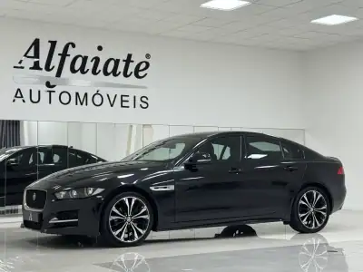 Jaguar XE 2016 - 15990 EUR, 184000 km - AUTO.MOTO.pt - 184000km - foto 8 de 26