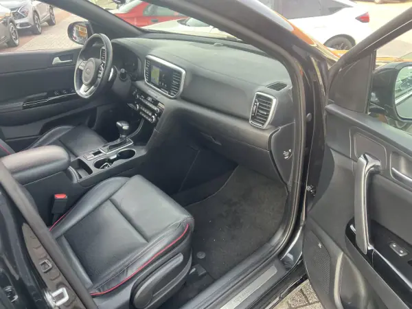Kia Sportage 2019 - 22500 EUR, 70500 km - AUTO.MOTO.pt - 70500km - foto 11 de 18