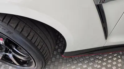Nissan GT-R 2017 - 300000 EUR, 30685 km - 30685km - foto 38 de 69