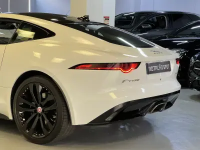 Jaguar F-Type 2019 - 47990 EUR, 45000 km - AUTO.MOTO.pt - 45000km - foto 31 de 47