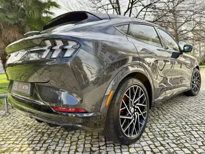 Ford Mustang Mach-E 2022 - 35990 EUR, 68980 km - AUTO.MOTO.pt - 68980km - foto 32 de 51