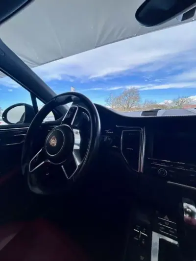 Porsche Macan 2015 - 43000 EUR, 175400 km - AUTO.MOTO.pt - 175400km - foto 13 de 19