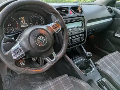 Volkswagen Scirocco 2012 - 11990 EUR, 226000 km - AUTO.MOTO.pt - 226000km - foto 15 de 16