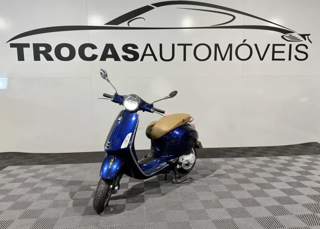 Vespa Primavera 2021 - 2950 EUR, 13600 km - foto 1 de 20