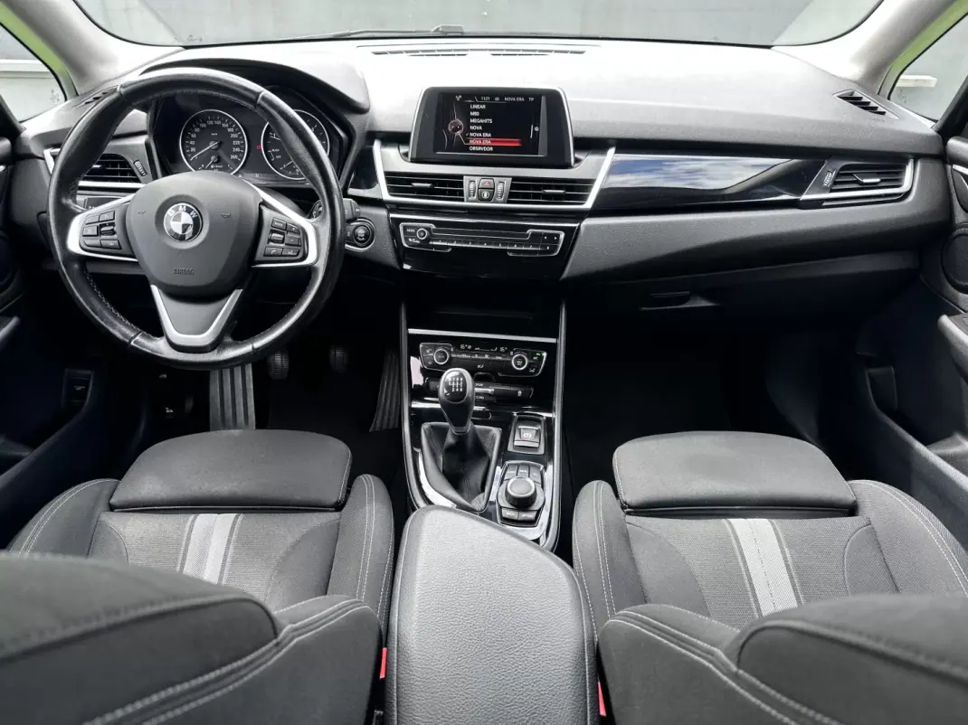 BMW 218 Active Tourer 2016 - 14900 EUR, 190000 km - AUTO.MOTO.pt - 190000km - foto 27 de 58