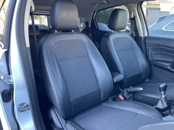 Ford EcoSport 2018 - 14995 EUR, 91592 km - AUTO.MOTO.pt - 91592km - foto 13 de 35