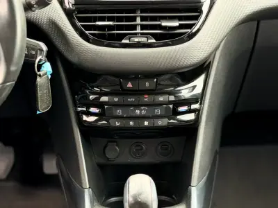 Peugeot 2008 2014 - 9900 EUR, 161000 km - 161000km - foto 15 de 16
