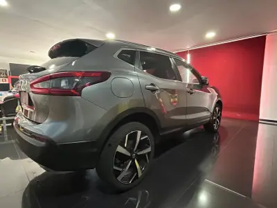 Nissan Qashqai 2019 - 17990 EUR, 157169 km - 157169km - foto 7 de 26