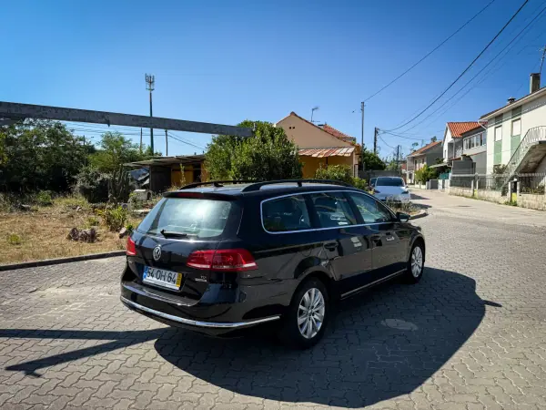 Volkswagen Passat Variant 2014 - 10880 EUR, 202000 km - AUTO.MOTO.pt - 202000km - foto 12 de 12