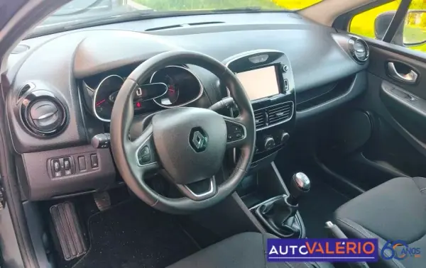 Renault Clio 2018 - 10950 EUR, 144210 km - 144210km - foto 10 de 16
