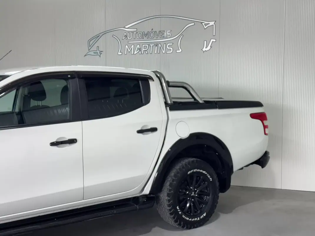Mitsubishi L200 2018 - 32990 EUR, 68539 km - AUTO.MOTO.pt - 68539km - foto 3 de 21