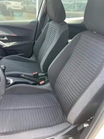 Peugeot 2008 2022 - 16900 EUR, 43489 km - AUTO.MOTO.pt - 43489km - foto 5 de 13