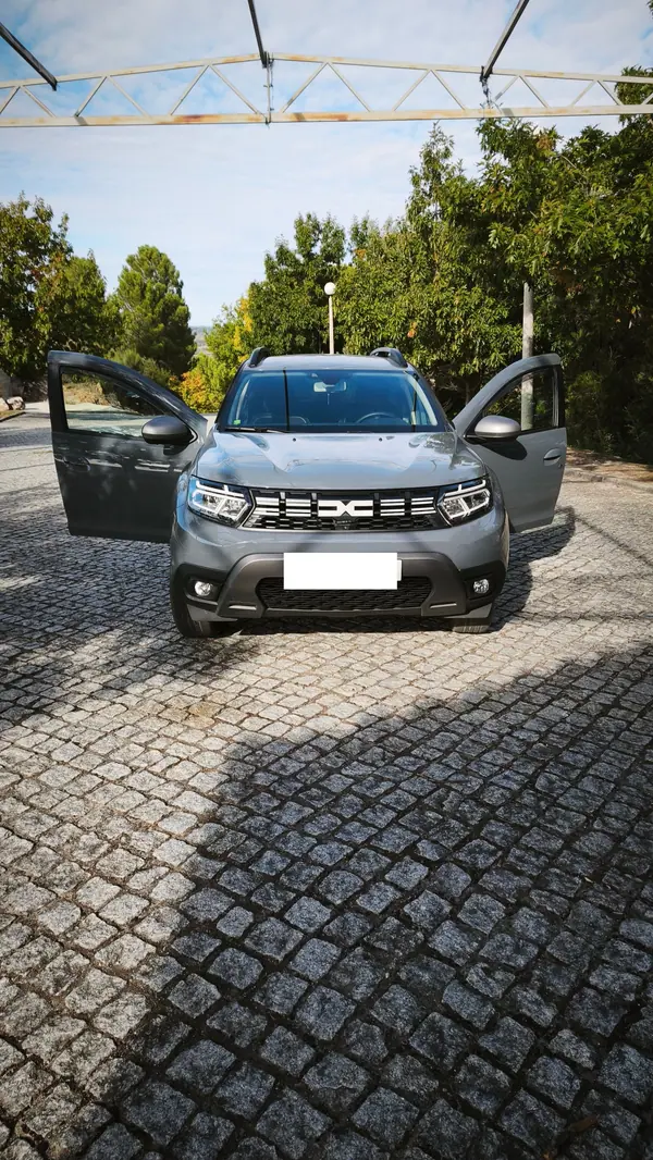 Dacia Duster 2023