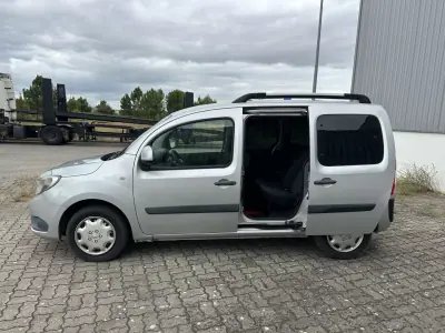 Mercedes-Benz Citan 2014 - 10990 EUR, 239000 km - 239000km - foto 8 de 17