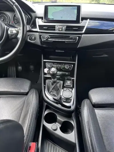 BMW 218 Active Tourer 2014 - 13900 EUR, 150000 km - AUTO.MOTO.pt - 150000km - foto 57 de 60