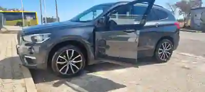 BMW X1 2017 - 16000 EUR, 205000 km - AUTO.MOTO.pt - 205000km - foto 7 de 10