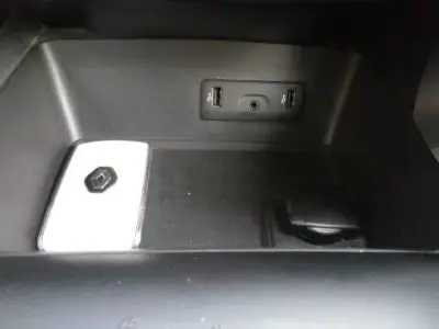 Renault Kadjar 2019 - 17900 EUR, 110677 km - AUTO.MOTO.pt - 110677km - foto 17 de 36