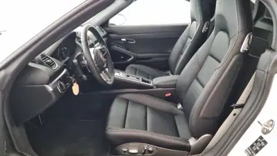 Porsche 718 Boxster 2024 - 89990 EUR, 12821 km - AUTO.MOTO.pt - 12821km - foto 22 de 34