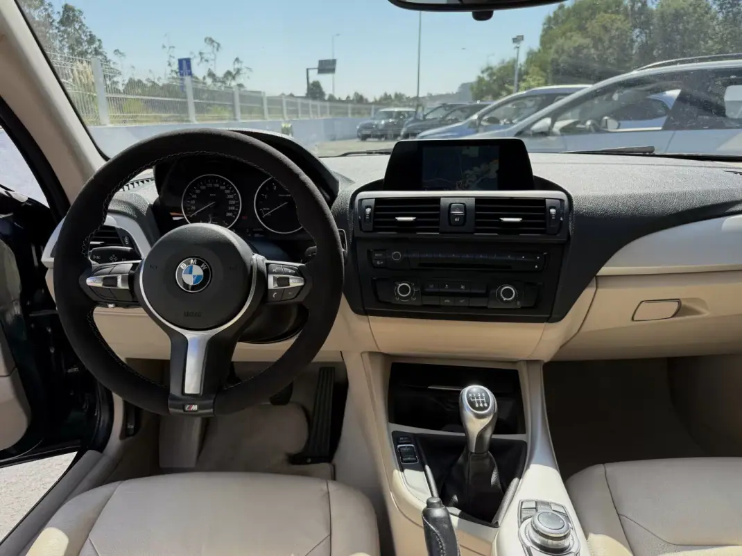 BMW 116 2013 - 9500 EUR, 264000 km - 264000km - foto 10 de 18
