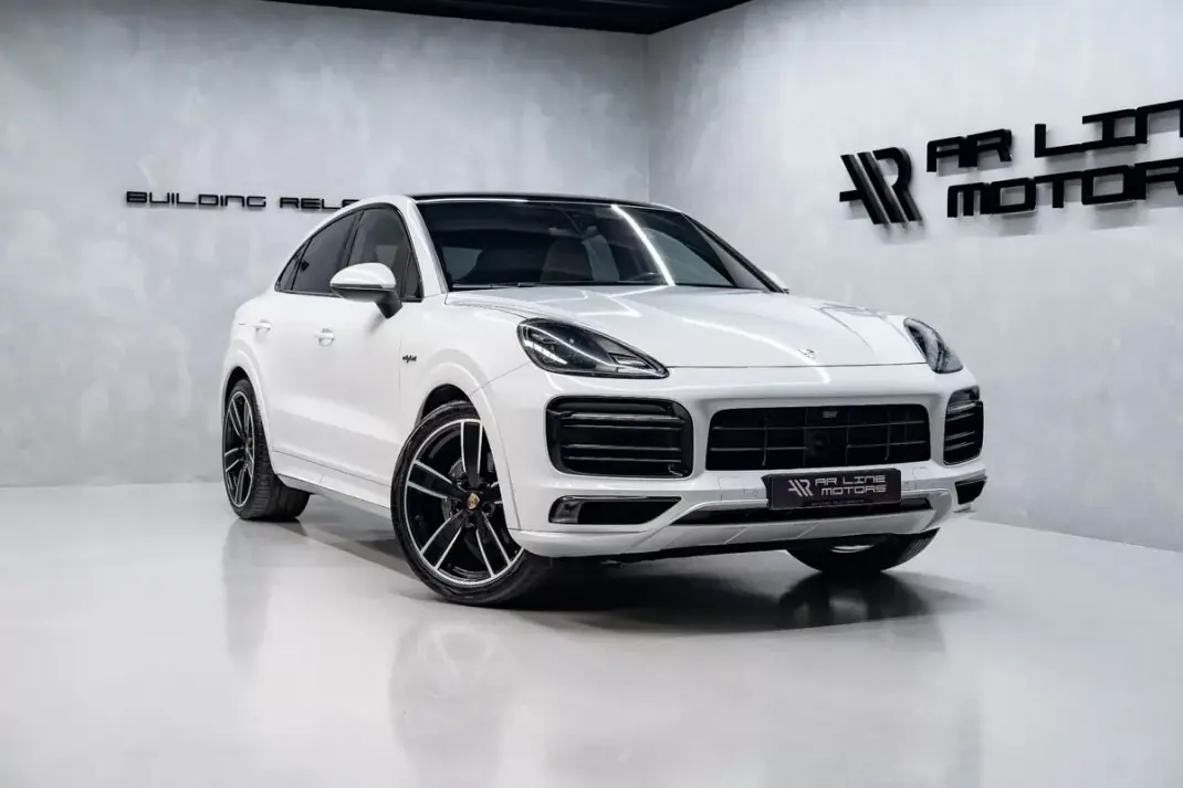 Porsche Cayenne Coupé 2022 - 84950 EUR, 71000 km - 71000km - foto 3 de 60