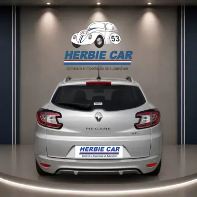 Renault Mégane Sport Tourer 2011 - 12900 EUR, 147000 km - foto 4 de 6