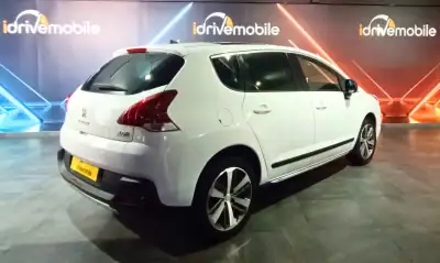 Peugeot 3008 2015 - 10400 EUR, 134160 km - AUTO.MOTO.pt - 134160km - foto 9 de 37