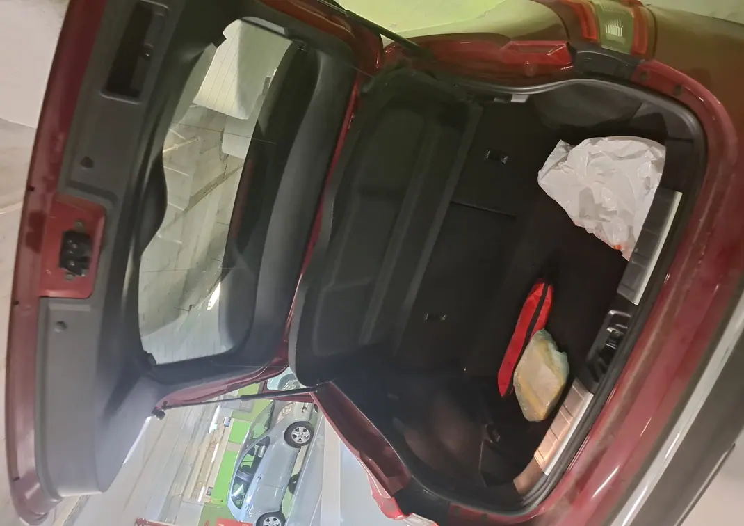 Nissan Qashqai 2019 - 15300 EUR, 36300 km - AUTO.MOTO.pt - 36300km - foto 6 de 7