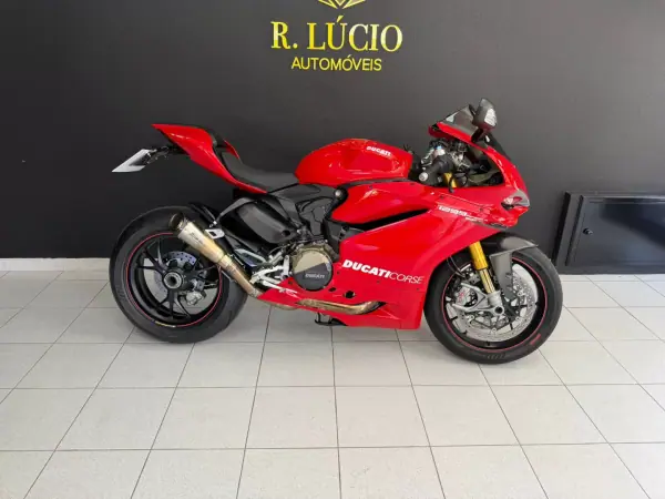 Ducati Panigale 1299 2016 - 17500 EUR, 11358 km - AUTO.MOTO.pt - 11358km - foto 6 de 38