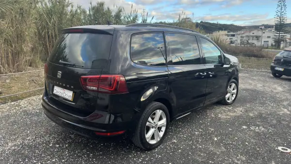 SEAT Alhambra 2016 - 18490 EUR, 204000 km - AUTO.MOTO.pt - 204000km - foto 5 de 22