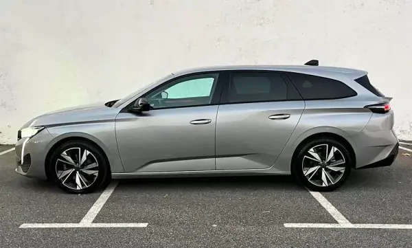 Peugeot 308 SW 2022 - 16900 EUR, 159901 km - AUTO.MOTO.pt - 159901km - foto 7 de 19