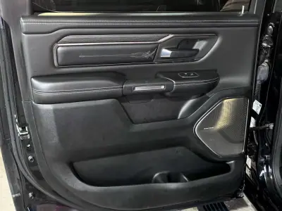 Dodge RAM 2020 - 109900 EUR, 41242 km - AUTO.MOTO.pt - 41242km - foto 18 de 38