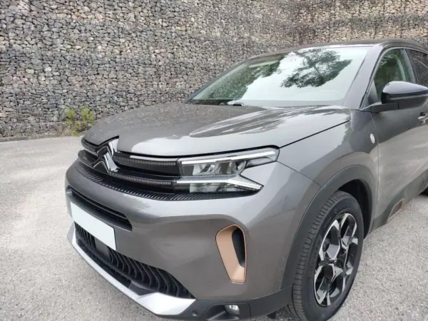 Citroën C5 Aircross 2023 - 26500 EUR, 16000 km - AUTO.MOTO.pt - 16000km - foto 8 de 34