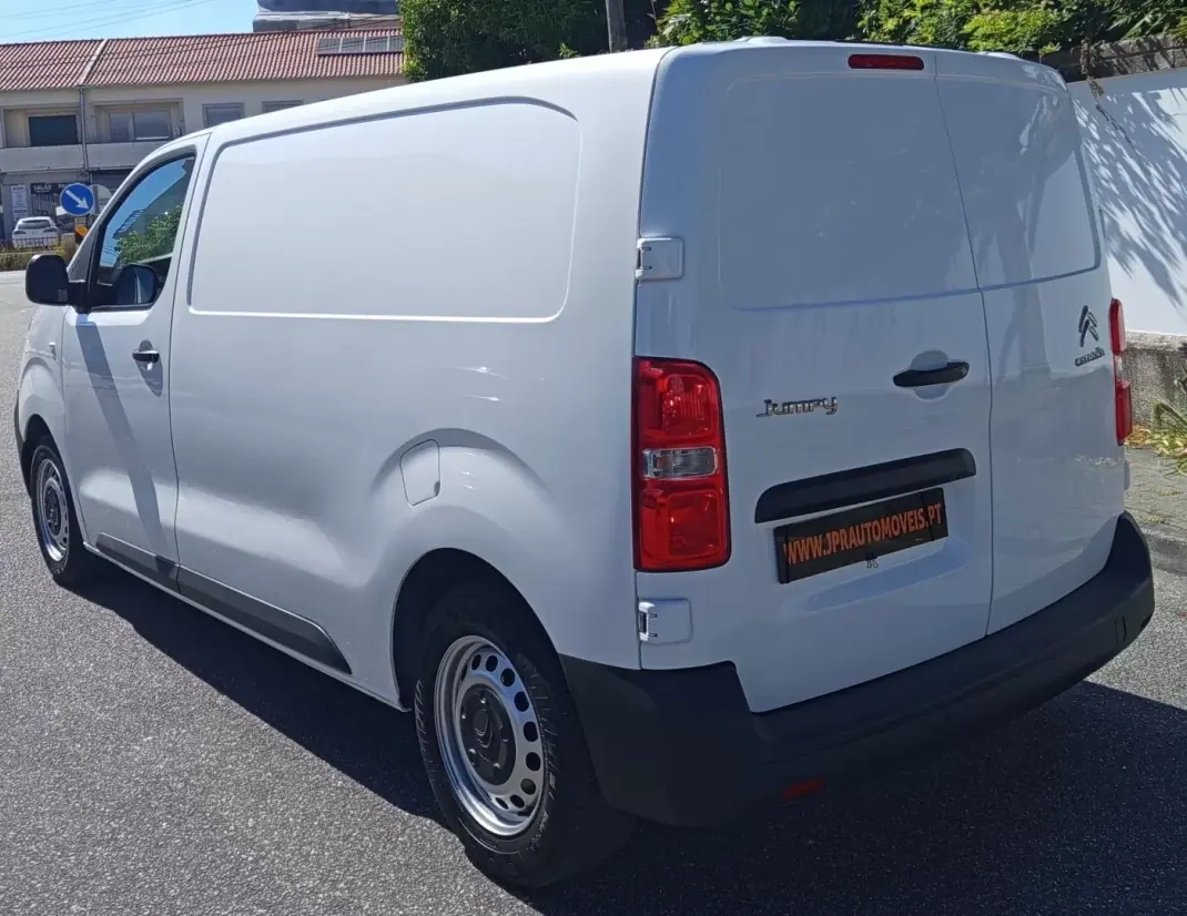 Citroën Jumpy 2021 - 14990 EUR, 122200 km - 122200km - foto 5 de 19