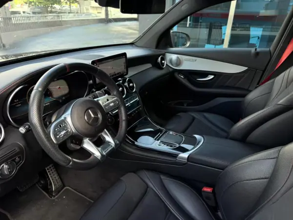 Mercedes-Benz GLC 43 AMG 2021 - 53000 EUR, 112000 km - AUTO.MOTO.pt - 112000km - foto 10 de 18