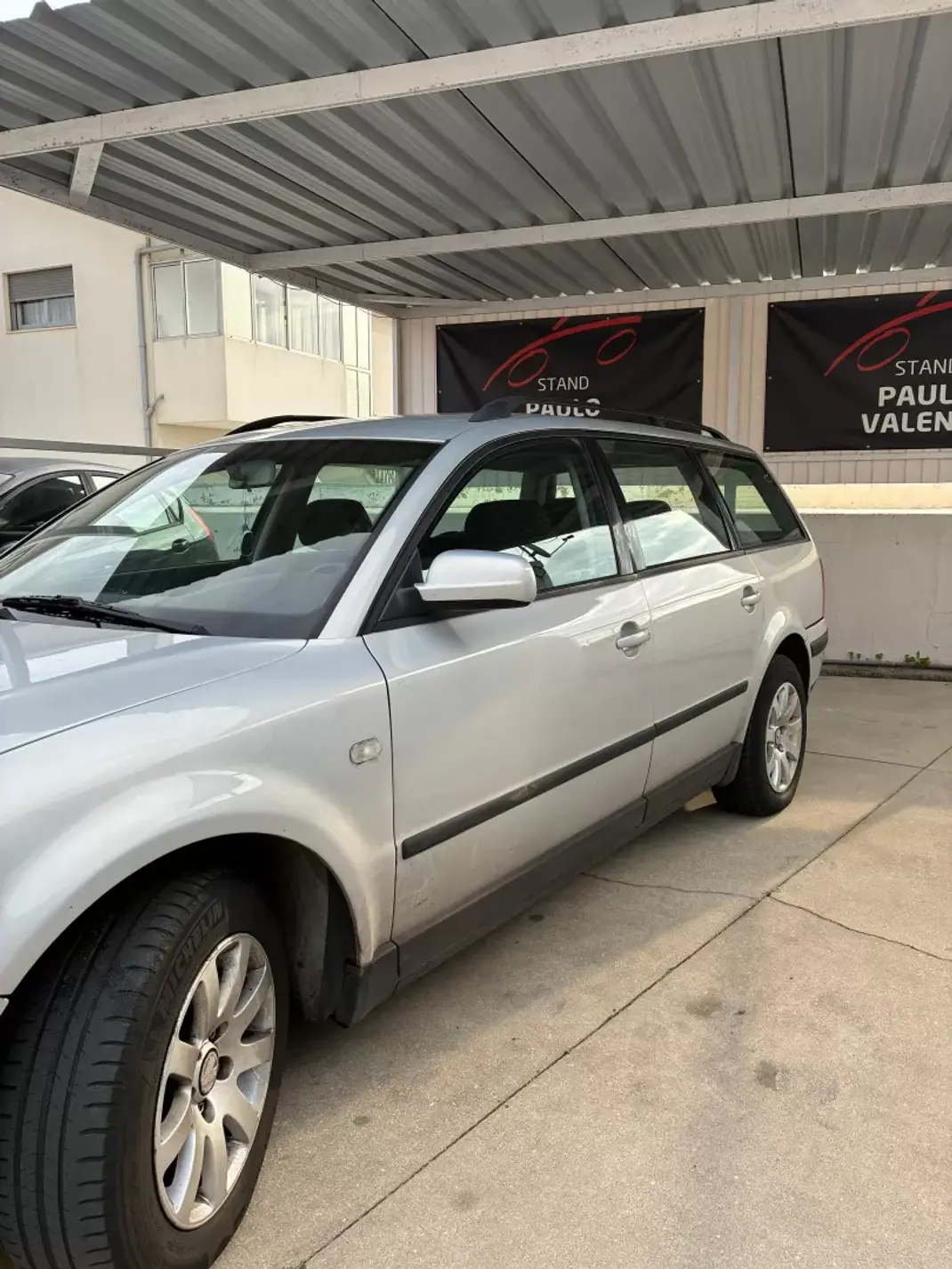 Volkswagen Passat Variant 2000 - 1999 EUR, 500000 km - AUTO.MOTO.pt - 500000km - foto 4 de 20
