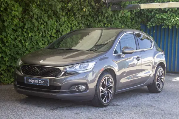 DS DS4 2017 - 14900 EUR, 104000 km - AUTO.MOTO.pt - 104000km - foto 3 de 16