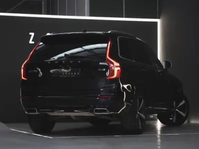 Volvo XC 90 2018 - 35990 EUR, 147431 km - AUTO.MOTO.pt - 147431km - foto 6 de 27