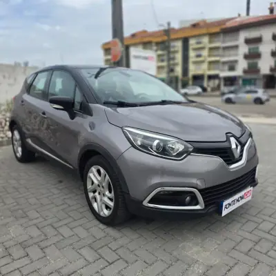 Renault Captur 2014 - 11750 EUR, 161870 km - foto 2 de 25