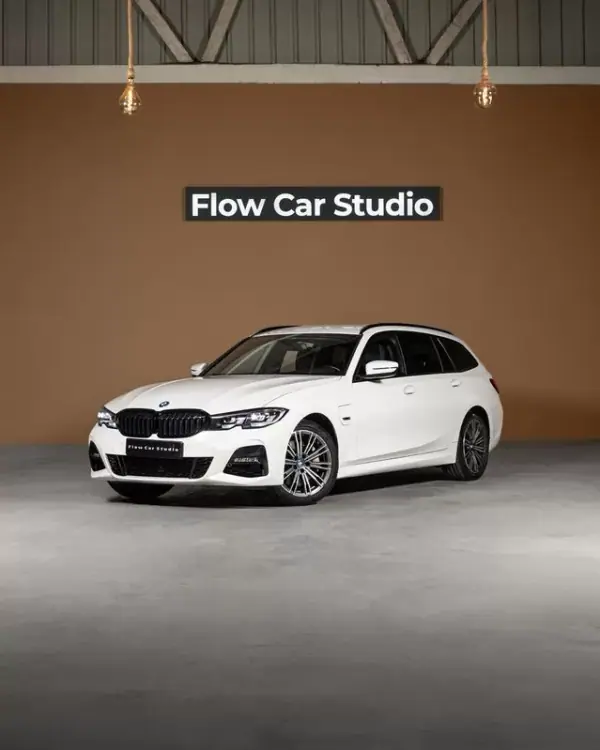 BMW 330 E Xdrive Aut M Sport 2023 Híbrido Plug-In